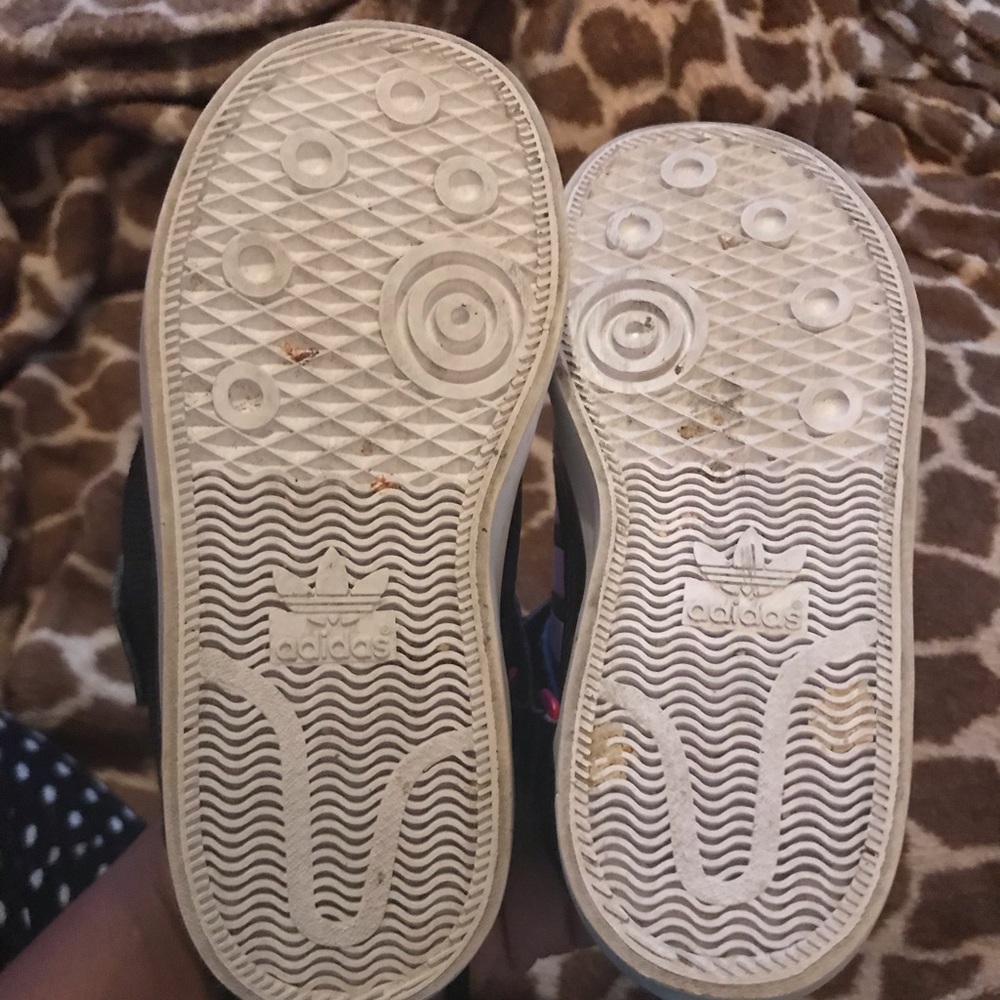Adidas - Picture 4 of 4